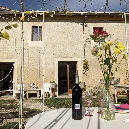 Au Moulin Casa de Férias Orbessan